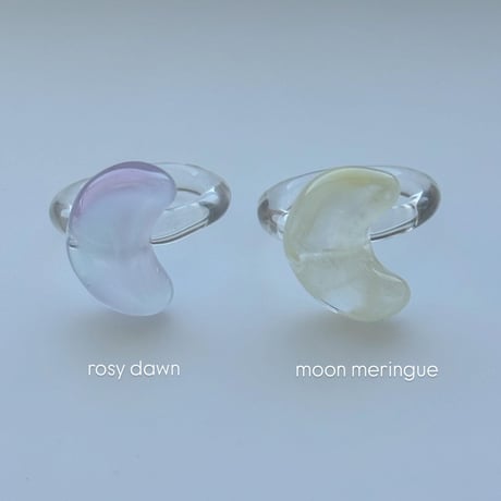 Lumière Moon Ring
