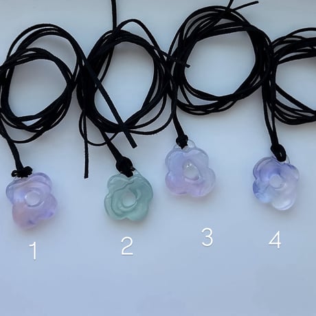 trèfle necklace（ sustainable color）
