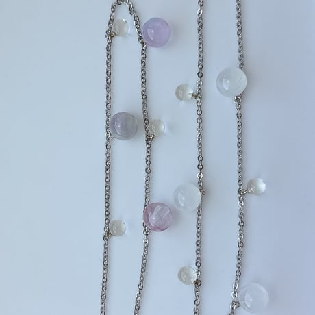 bubbledot necklace  whitemarble