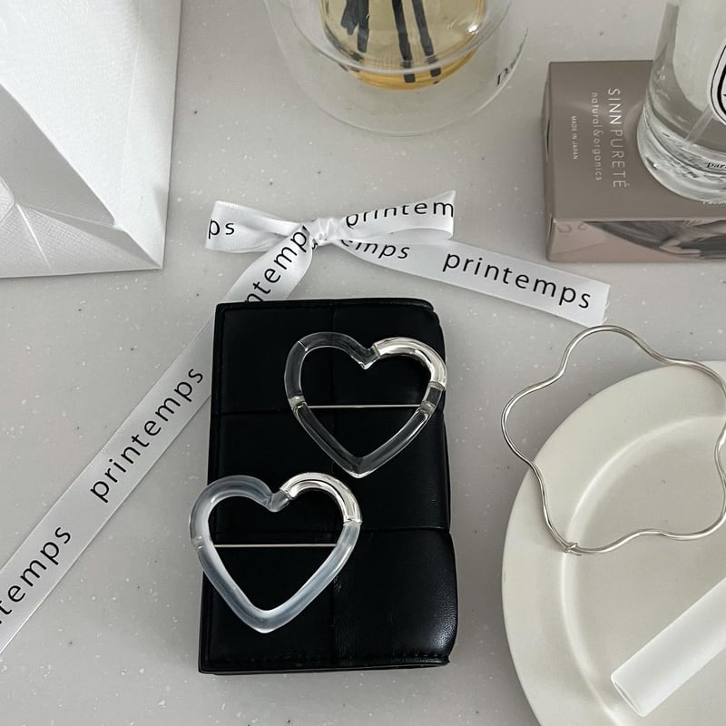 heartcreambrooch clear | printemps