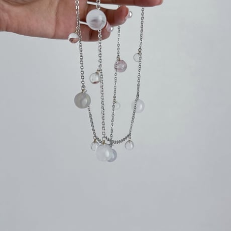 bubbledot necklace  whitemarble