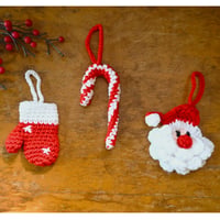 手編みのクリスマスオーナメント（全3種）