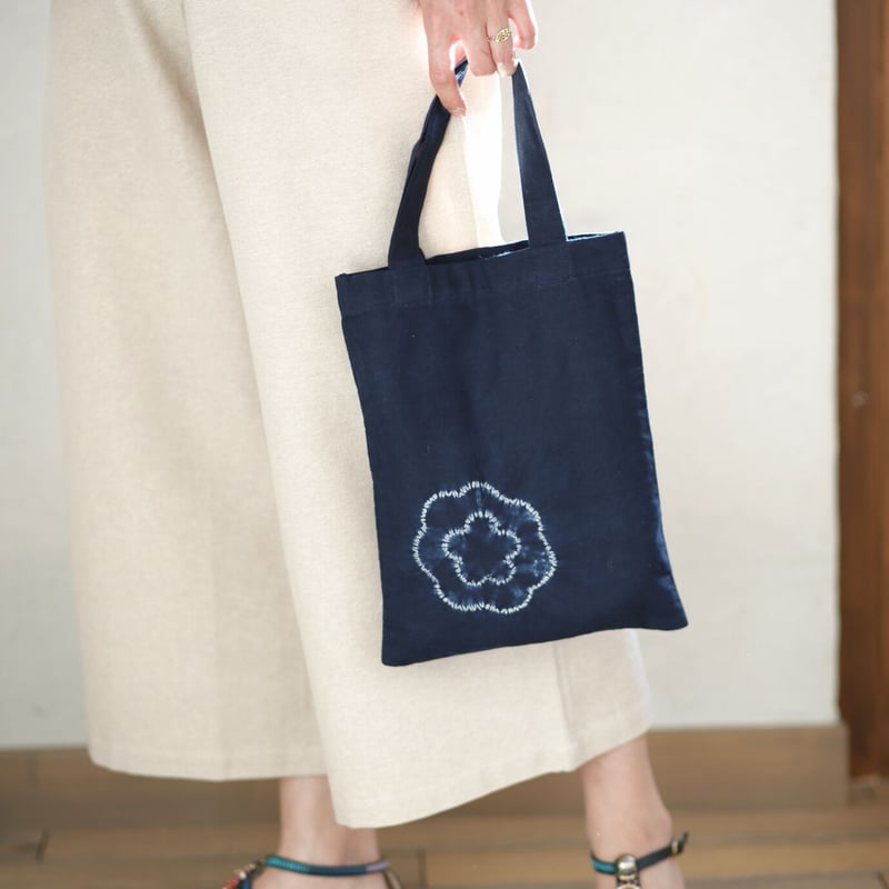 藍染めトートバッグ 花|8349 | Craftlink オンラインショップ 藍染めトートバッグ 花|8349 | Craftlink オンラインショップ