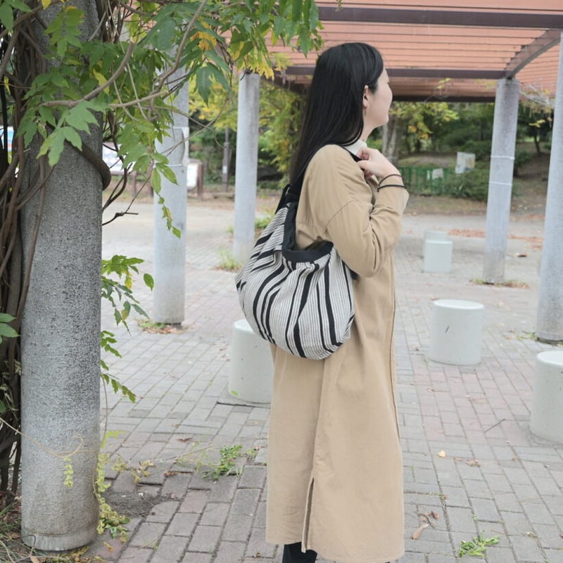 手織布のショルダーバッグ ゼブラ | 39110 | Craftlink オンラインショップ