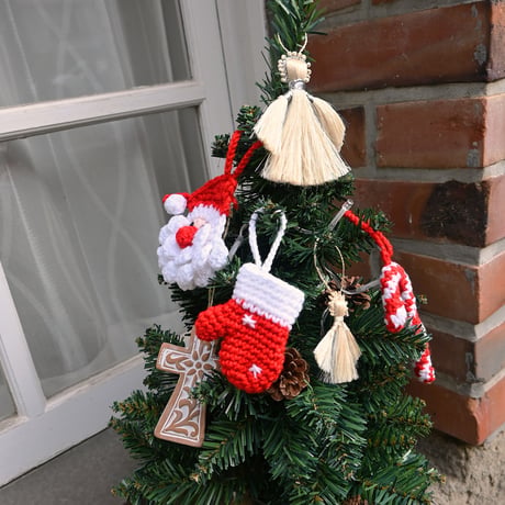 手編みのクリスマスオーナメント（全3種）