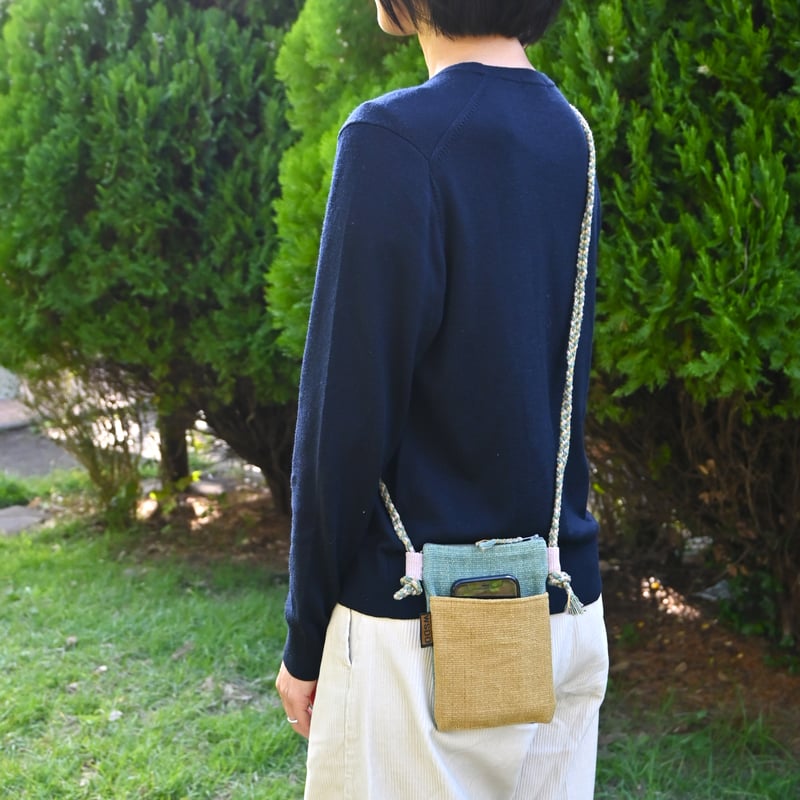 手織布のスマホショルダーバッグ | Craftlink オンラインショップ