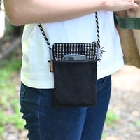 【月間お買い得品】手織布のスマホショルダーバッグ