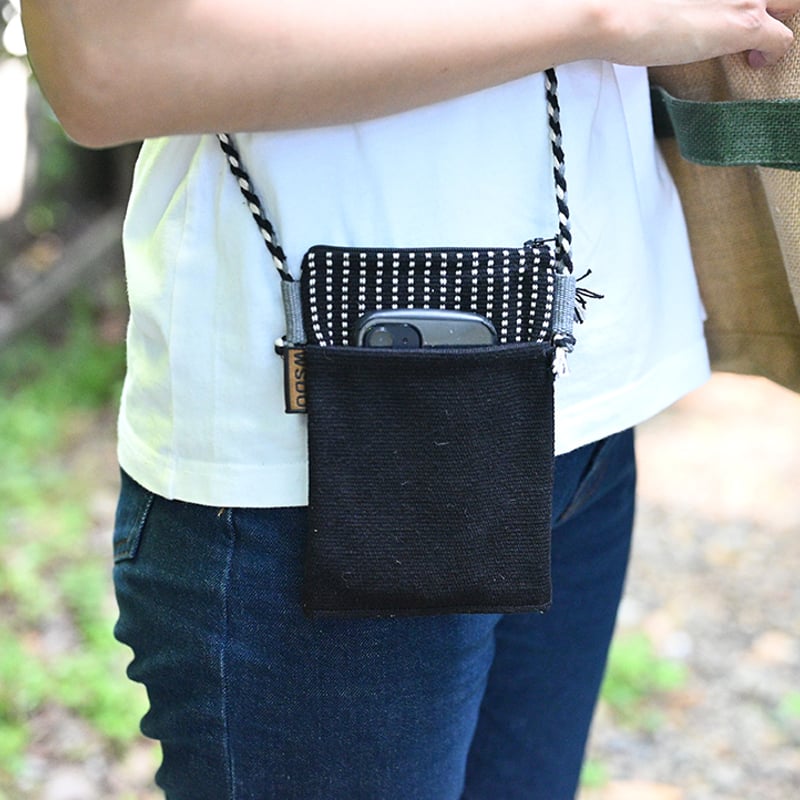 手織布のスマホショルダーバッグ | Craftlink オンラインショップ 手織布のスマホショルダーバッグ | Craftlink オンラインショップ