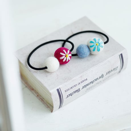 フェルトのヘアゴム