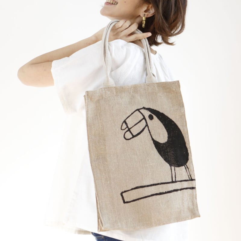 ジュートバッグ エイブルアート「オオハシ」|8369 | Craftlink ジュートバッグ エイブルアート「オオハシ」|8369 | Craftlink