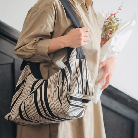 手織布のショルダーバッグ ゼブラ | 39110