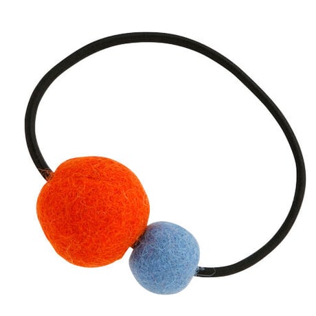 フェルトのぽんぽんヘアゴム