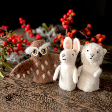 ふわふわフェルト指人形