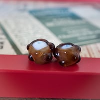 tt34◆2個◆ジャパンヴィンテージビーズ 12mm ホワイト＆ブラウンドット