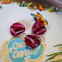 cb10◆3個◆チェコビーズ14x13mm　ピンクホワイトラインの花びらビーズ