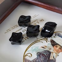 jh48◆4個◆西ドイツヴィンテージビーズ20mm ブラックツイスト