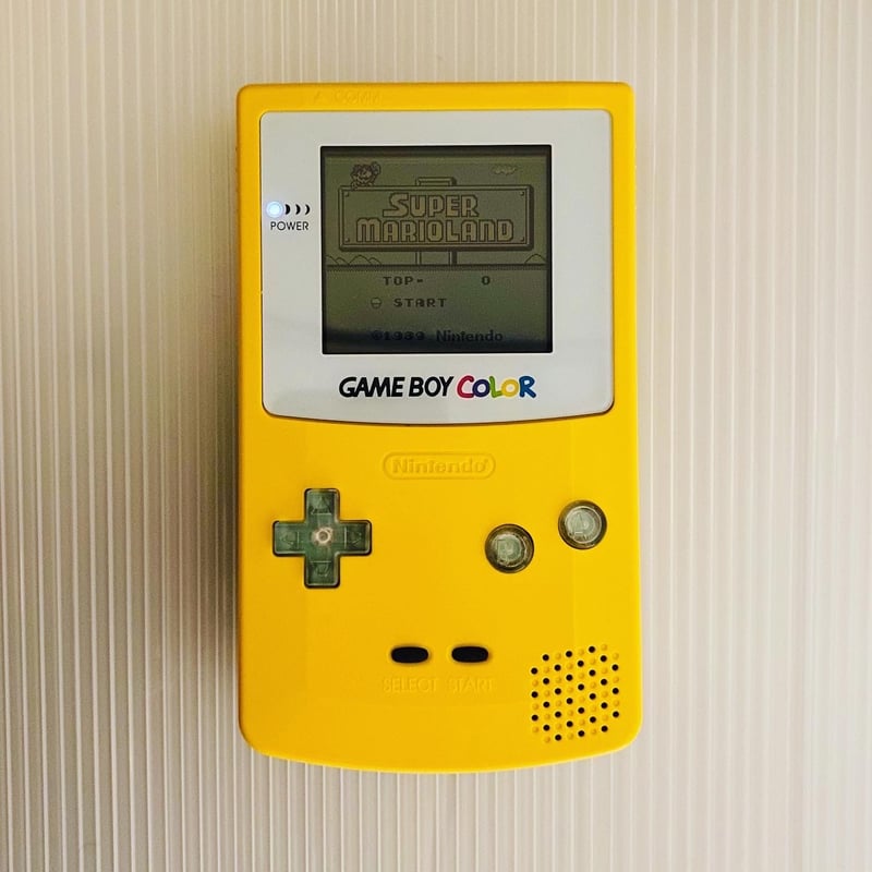 左右下は正常ですGAME BOY COLOR イエロー