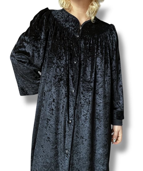 Black velours dress/4200