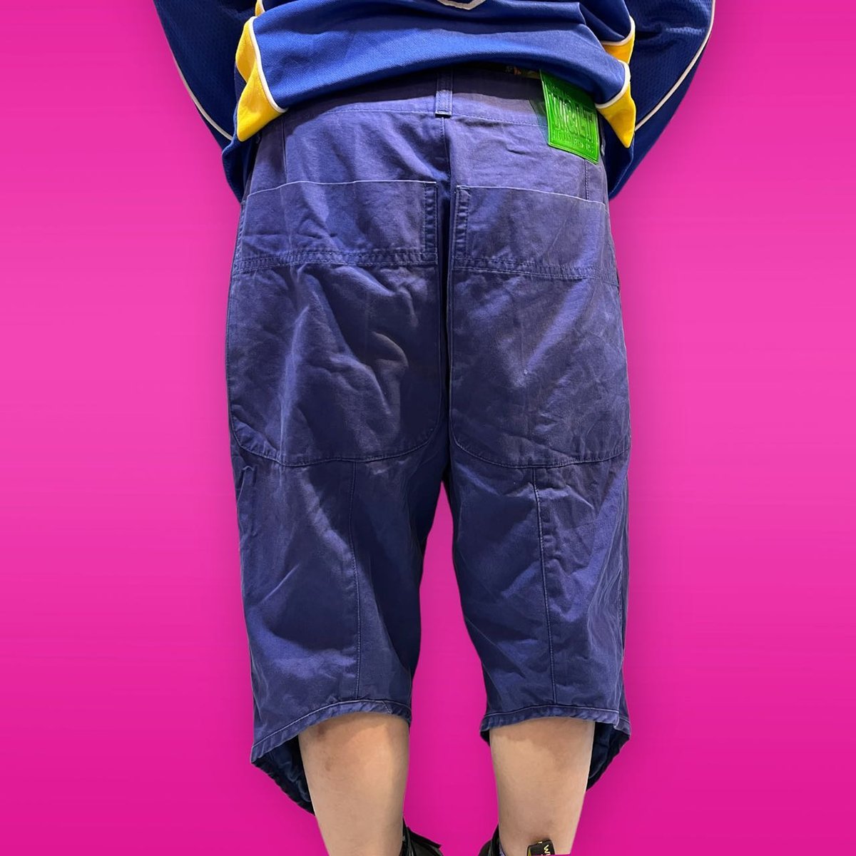 新品未使用 タグ付き W.&L.T. ハーフパンツ size32 新品未使用 タグ付き W.&L.T. ハーフパンツ size32