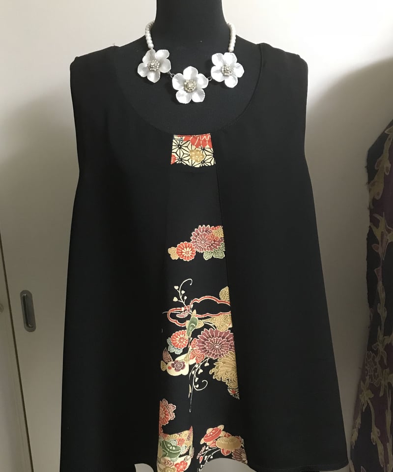 着物リメイクロングワンピース と象ネックレストップ2点お纏め 着物