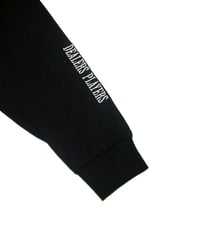 DEALERS PLAYERS/ OOO™︎ Exclusive Embroidered OG Long Sleeve T-shirt (Black×White)