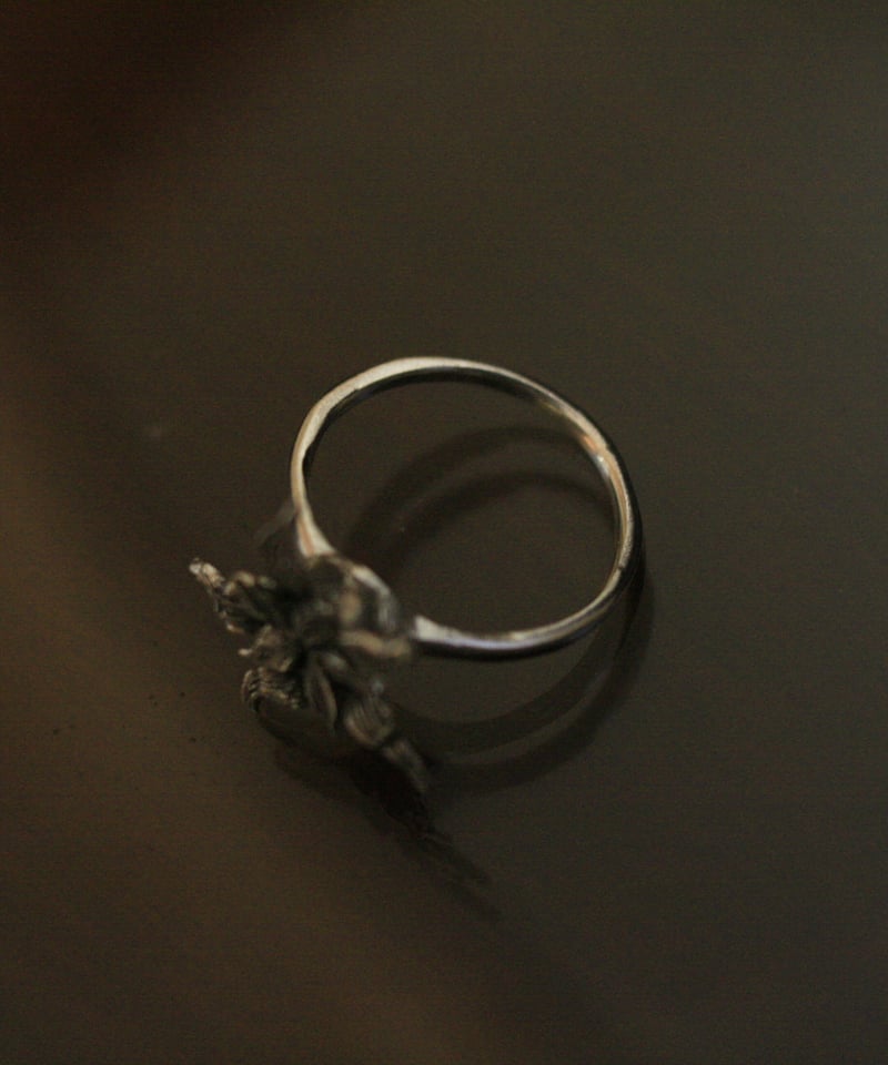 ヴィンテージフラワーリング | DONGURICLUB