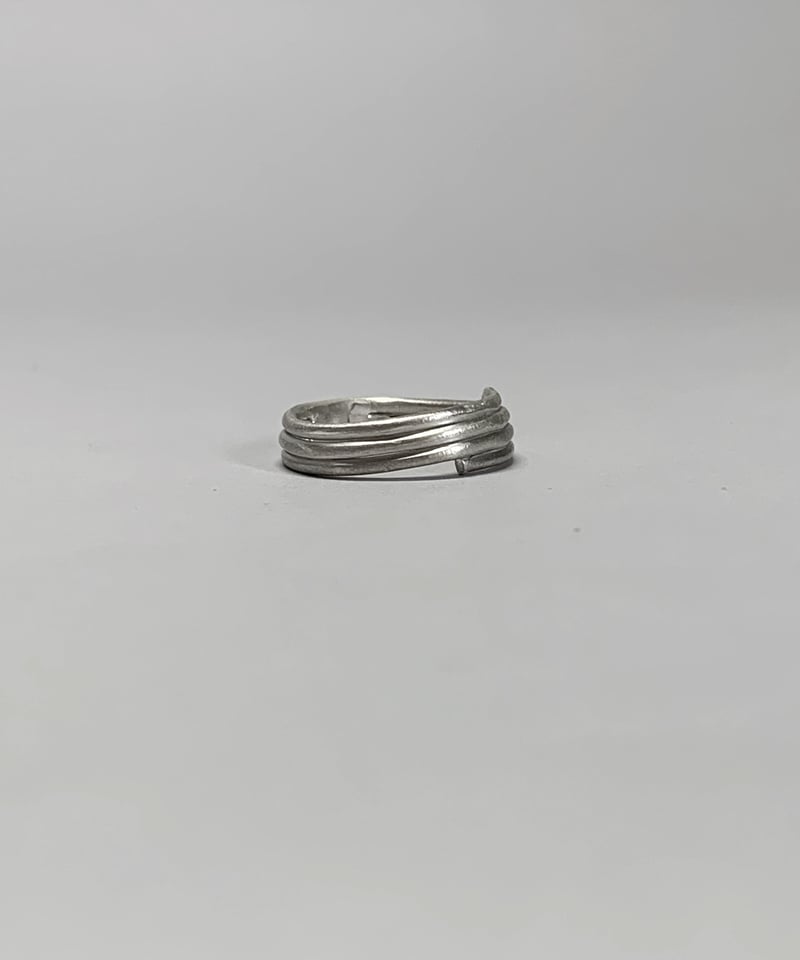 コイルリング | DONGURICLUB