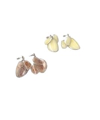 Petal Pierced Earrings〈2202-910100〉