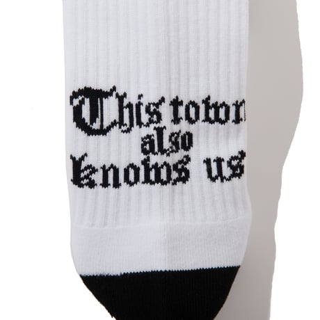OLD ENGLISH PILE MIDDLE SOX【WHITE】