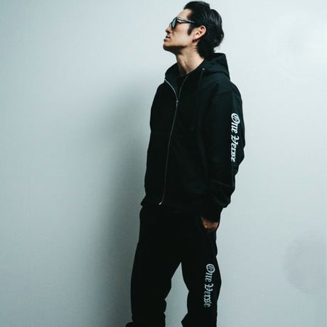 OLD LOGO EMBROIDERY SWEAT ZIP PARKA & PANTS SET UP 【BLACK】