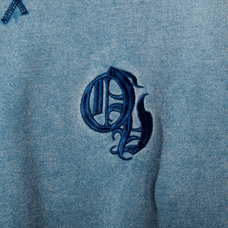 EMBROIDERY USED WASH CREW  SWEAT【BLUE】