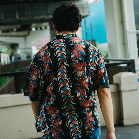 OV FLOWER STRIPED PATTERN S/S SHIRT
