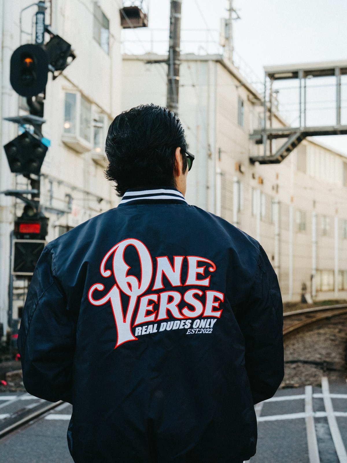 WAPPEN & EMBROIDERY NYLON STADIUM JKT 【NAVY】 |