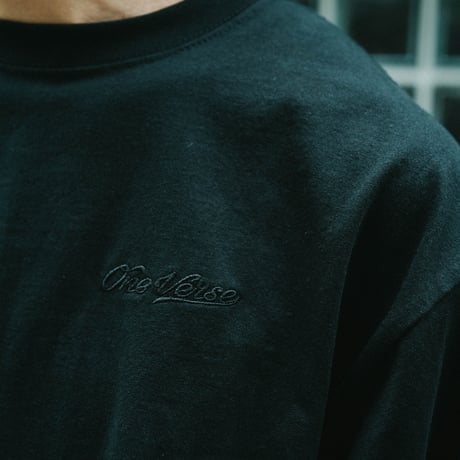 EMBROIDERY LOGO L/S TEE【BLACK】