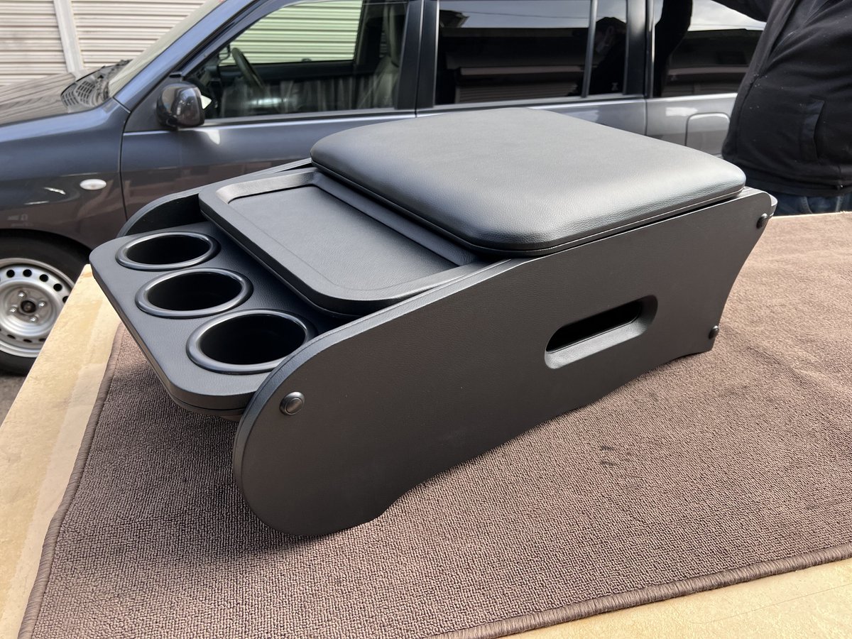 ハイエースワイド用 中華人民コンソール | HIACE CUSTOMCLUB 