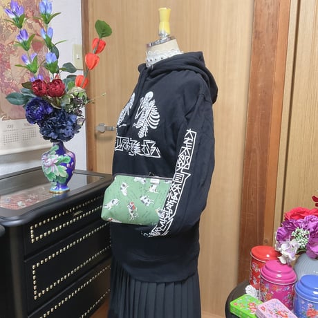 浮世絵あやかし猫(若草色)クラッチバッグ