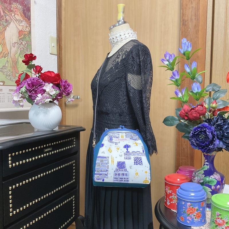 昭和99年(青)プラスチック口金がま口バッグ | Zeppink