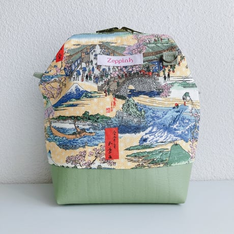 浮世絵風・春の風景柄(黄色)ワイヤー口金ショルダーバッグ