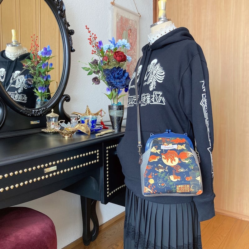 あやかし金魚プラスチック口金がま口バッグ | Zeppink あやかし金魚プラスチック口金がま口バッグ | Zeppink