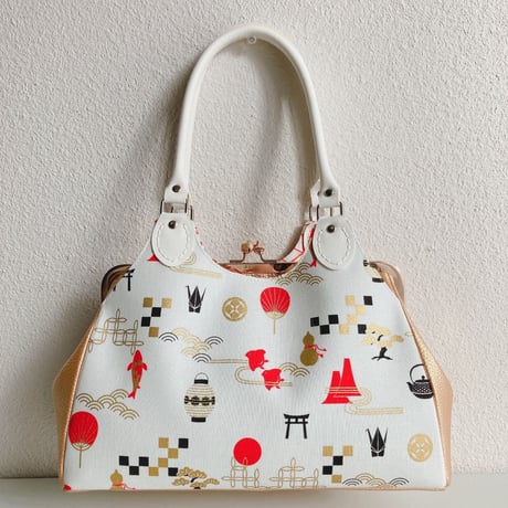 ニッポン柄ポケットがま口バッグ・白