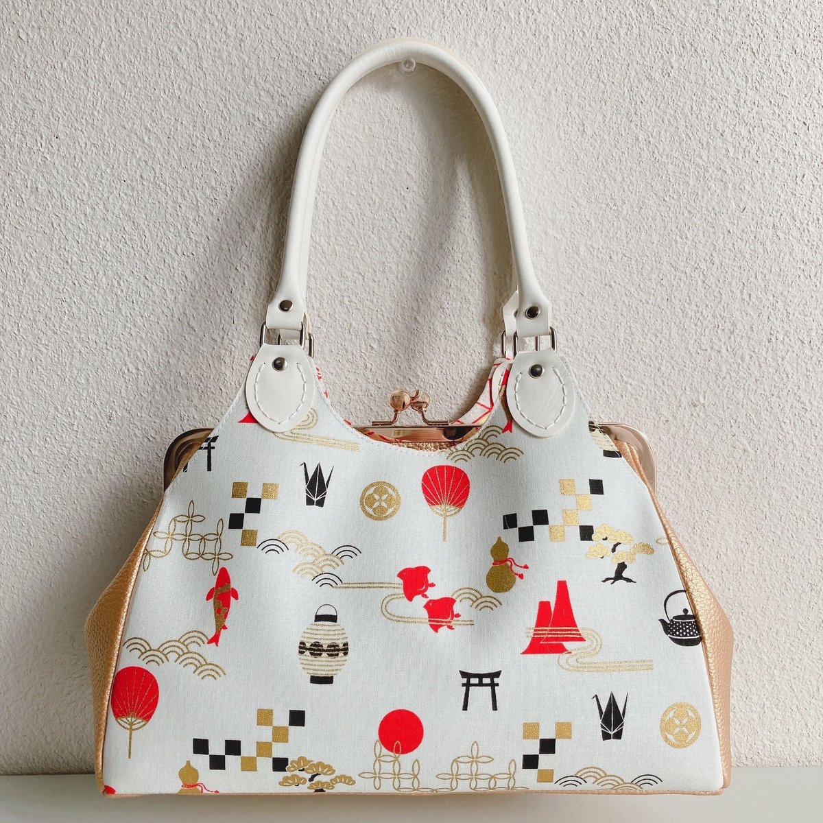 nonoka　がま口　バッグ　ハンドメイド 楽天市場】【受注生産品】丸型がま口ハンドバッグ【金襴