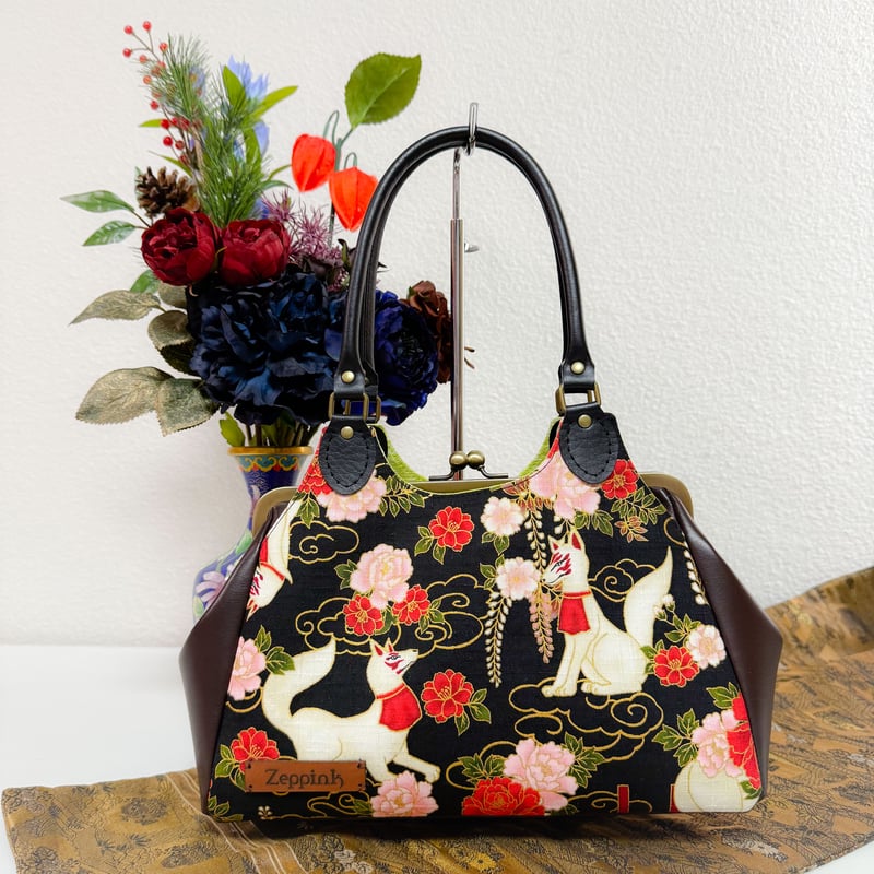 お稲荷さまがま口バッグ(黒) | Zeppink