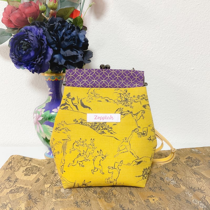 スポーツ鳥獣戯画柄(カラシ)ベンリー口金ショルダーバッグ | Zeppink