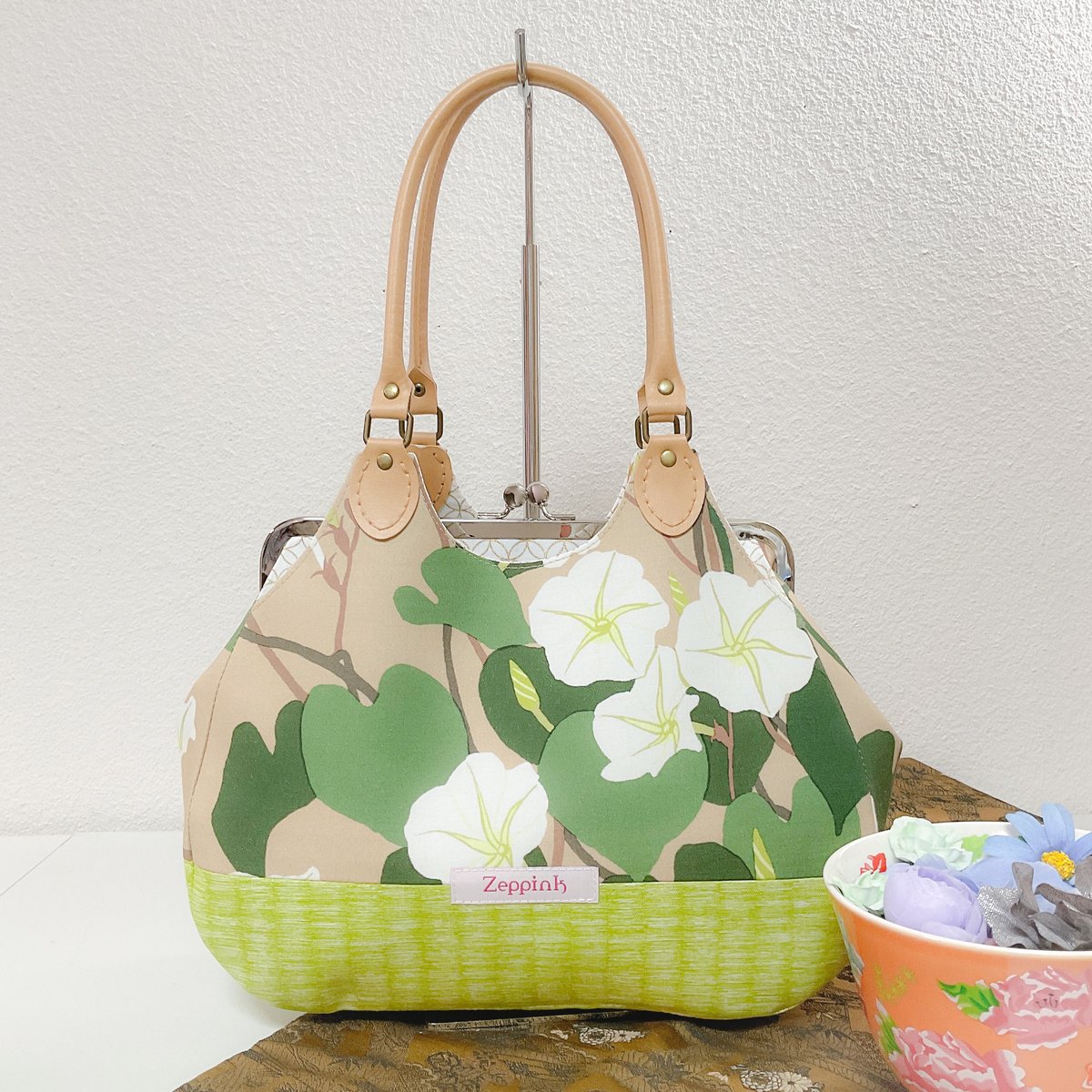 ♡新作♡着せ替えあおりがま口バック　ジョリーフルール fit=scale-down,w=1200