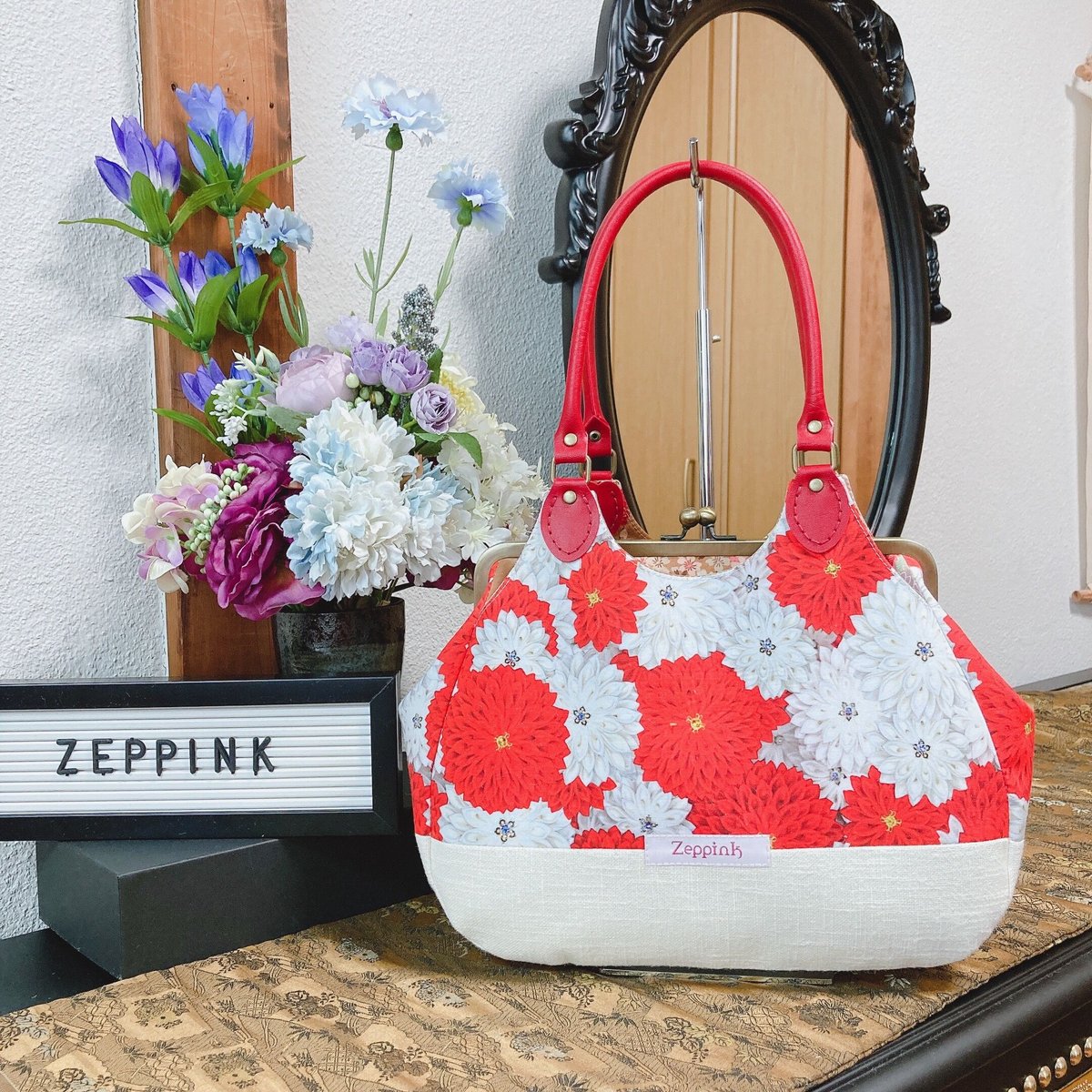 氷菓-りんご-あおりがま口バッグ | Zeppink