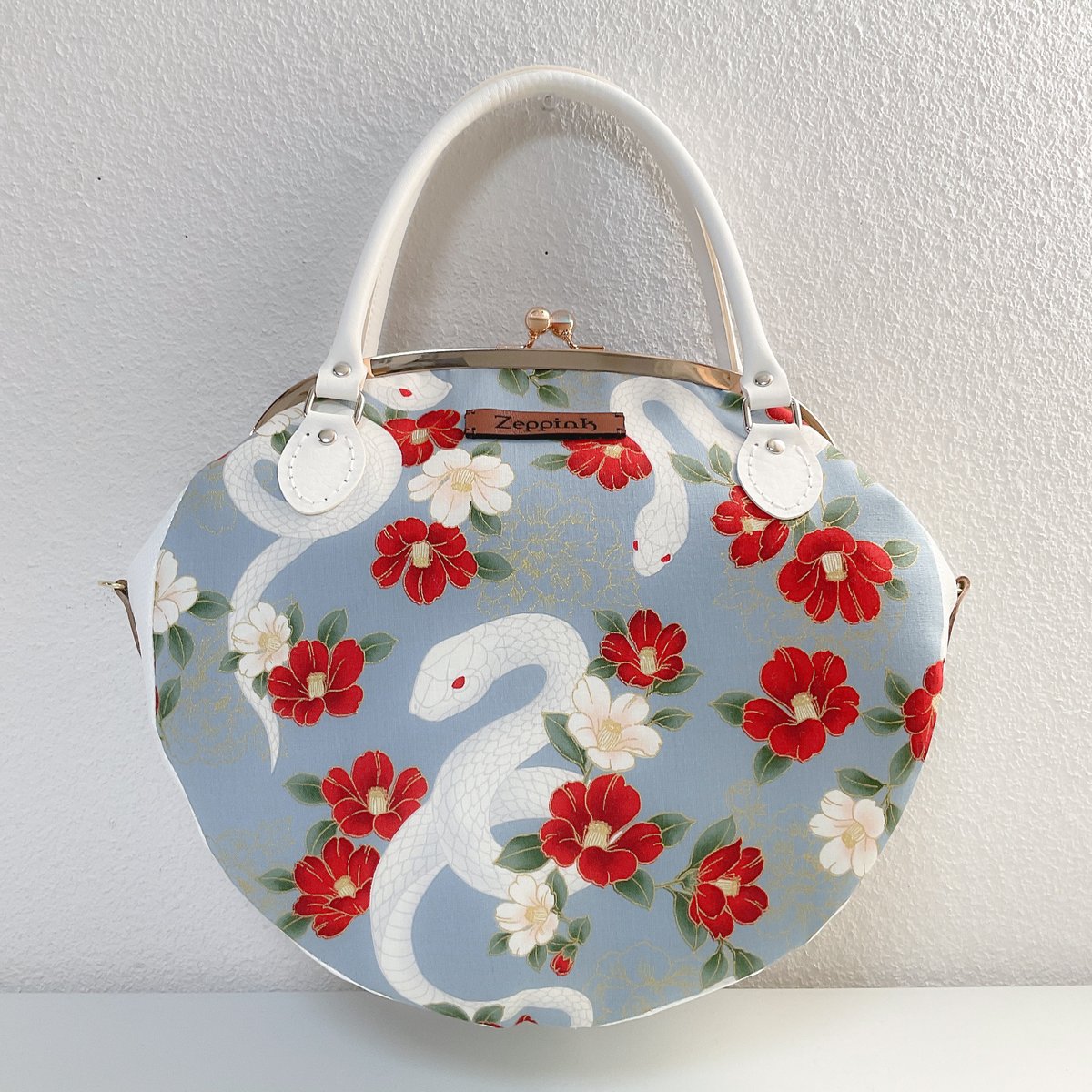 Zeppink がま口バッグ 白蛇(サックス)がま口バッグ | Zeppink