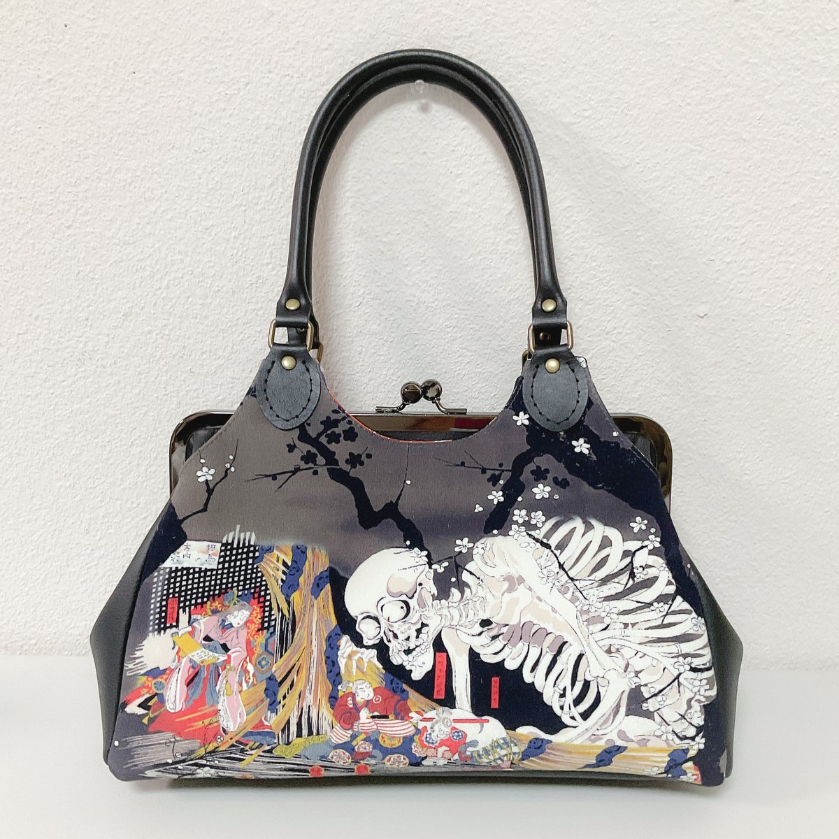 ガシャ髑髏　がま口バッグ　ハンドメイド　相馬の古内裏　浮世絵　和柄　持ち手 髑髏 がま口 バッグ ガシャ髑髏 がま口バッグ ハンドメイド 相馬の古