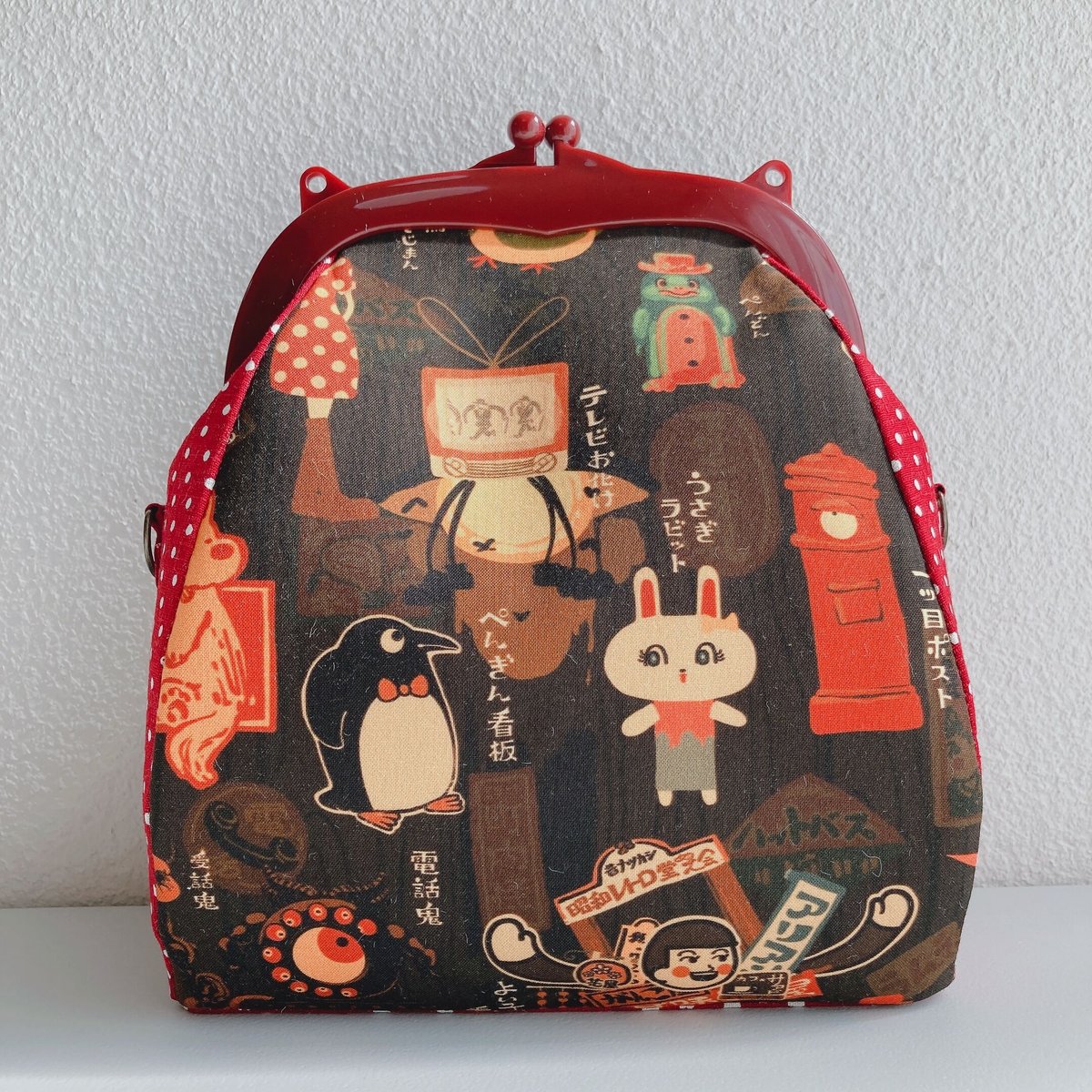 あやかし昭和レトロプラスチック口金がま口バッグ | Zeppink