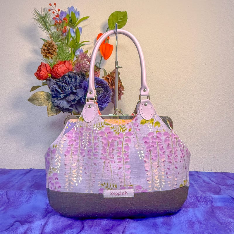 ハンドメイド☆あおりがま口バッグ☆ばら柄 ハンドメイド☆あおりがま口バッグ☆ばら柄 - メルカリ