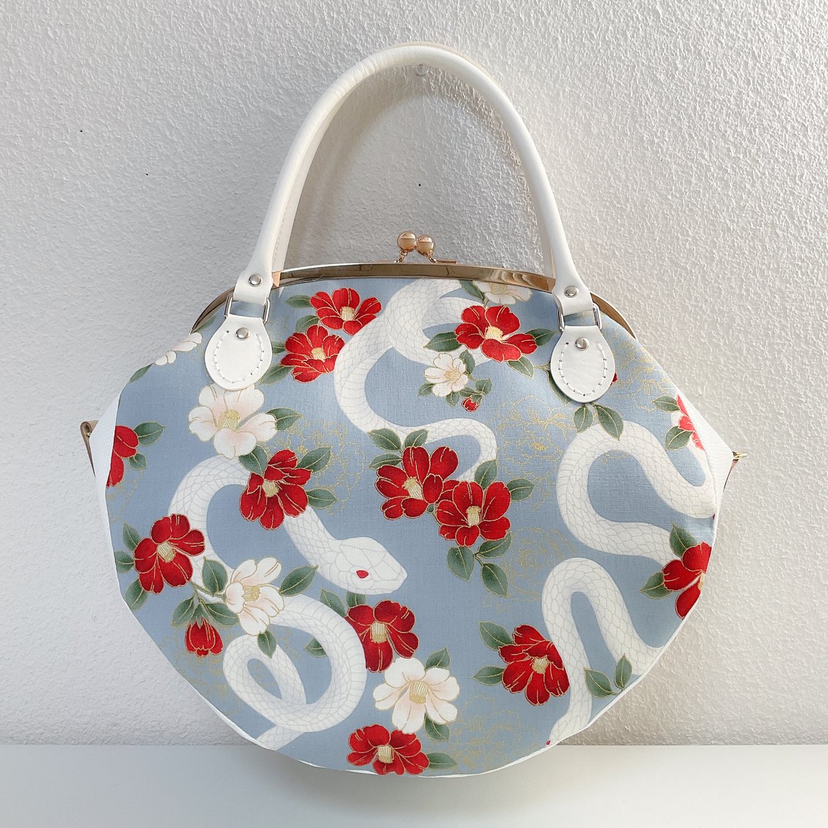 白蛇(サックス)がま口バッグ | Zeppink